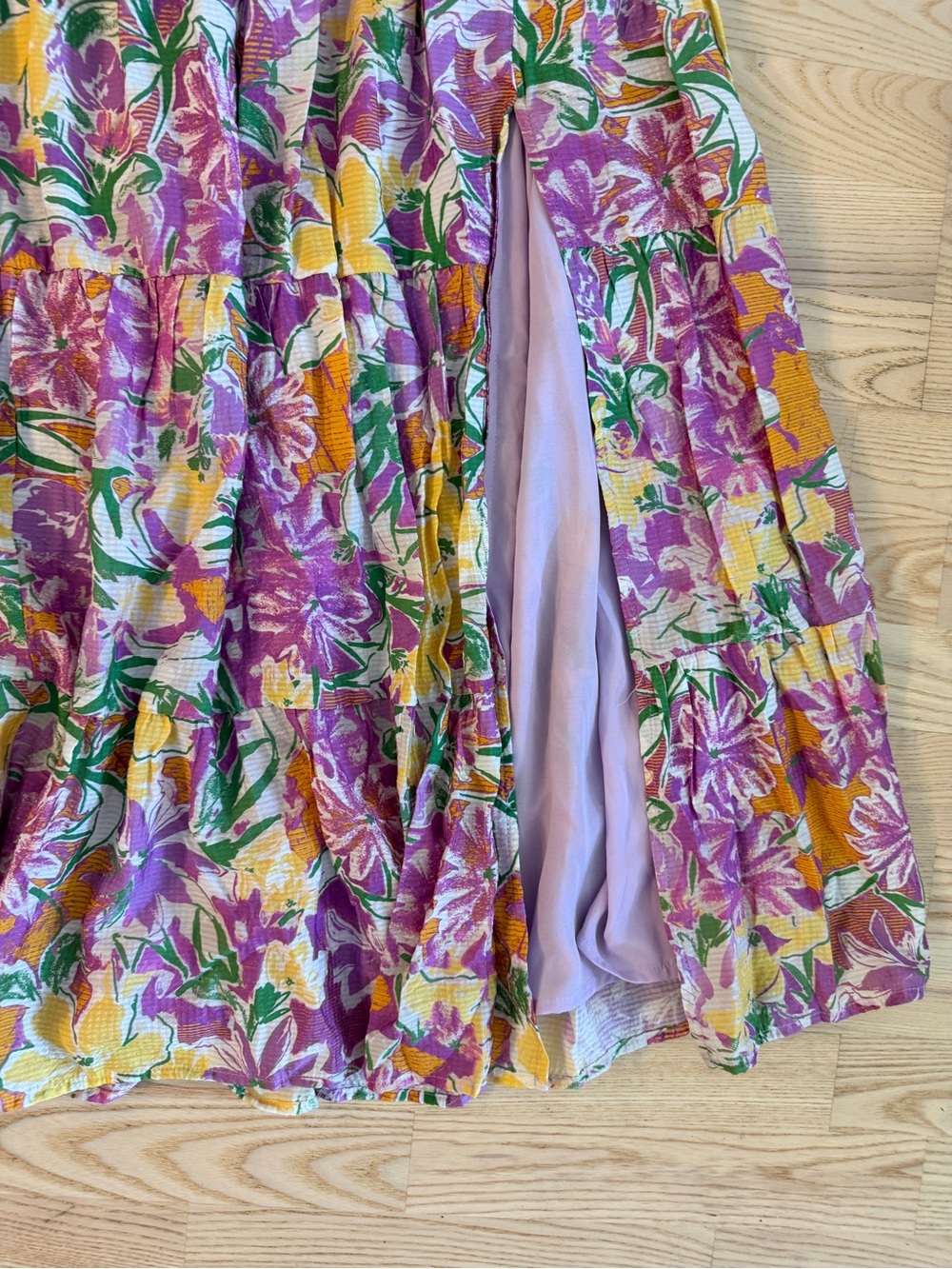 Astr Florentina Floral Puff-Sleeve Midi Dress in Pink, Orange, Yellow and Green - Picture 8 of 14